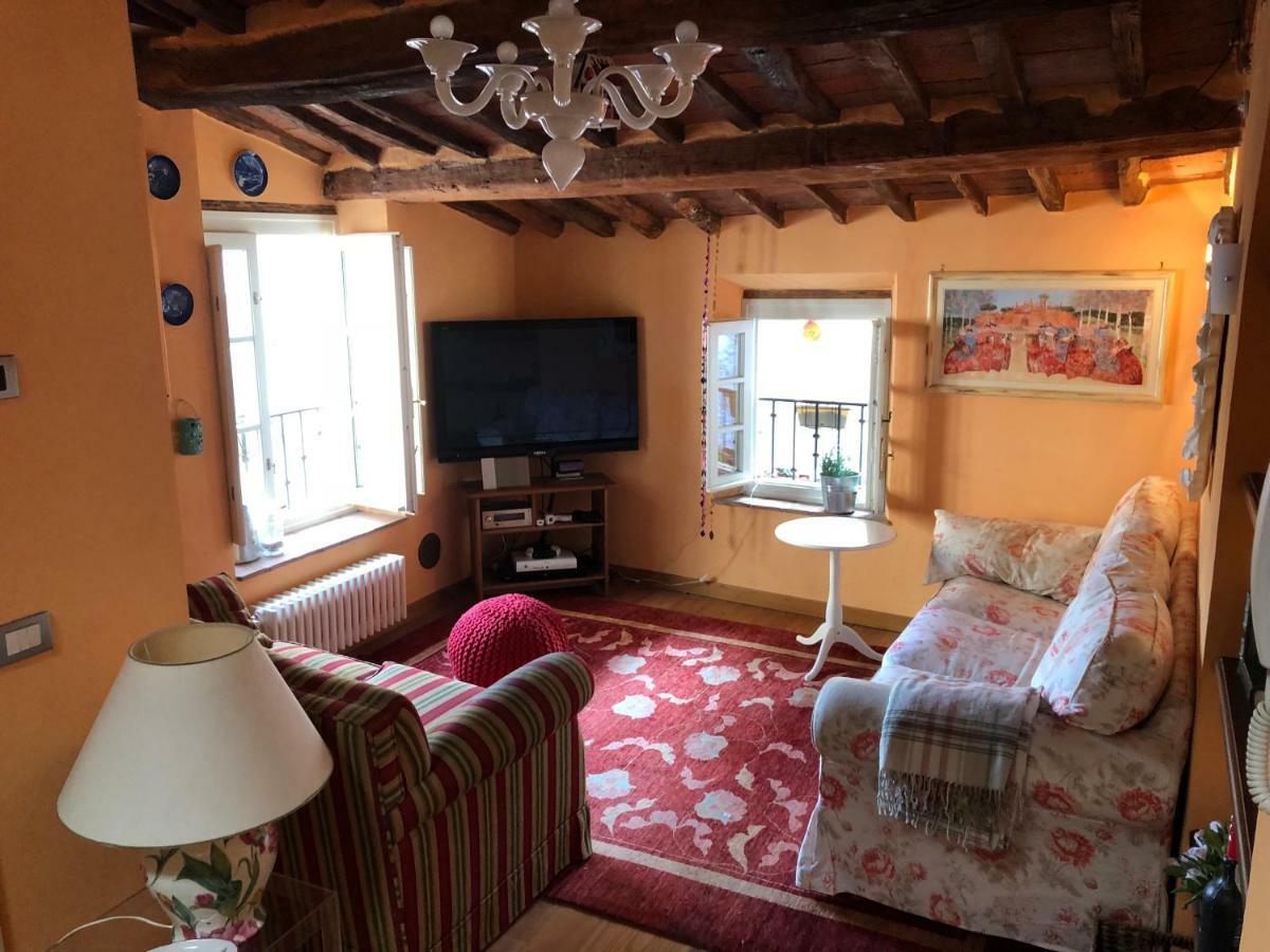 Apartamento Casa Rita luxury loft Napoleone Lucca Exterior foto